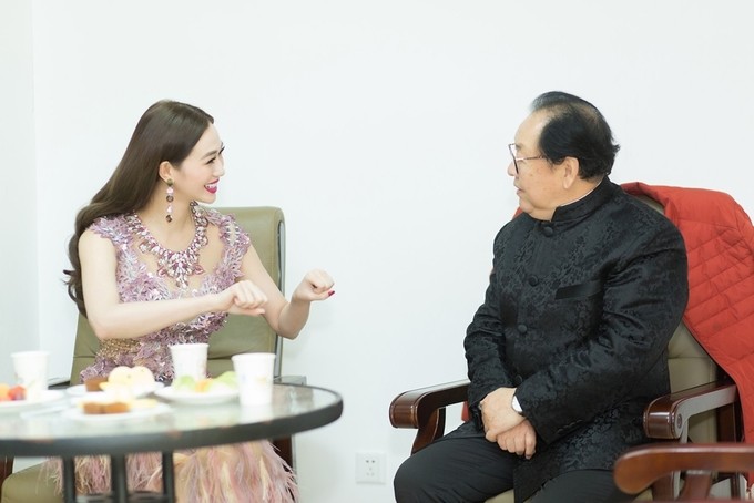 Khánh My hội ngộ Mã Đức Chung ở Trung Quốc ảnh 5