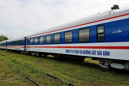 Tuyến đường sắt Thống Nhất có thêm 10 toa tàu '5 sao' ảnh 1