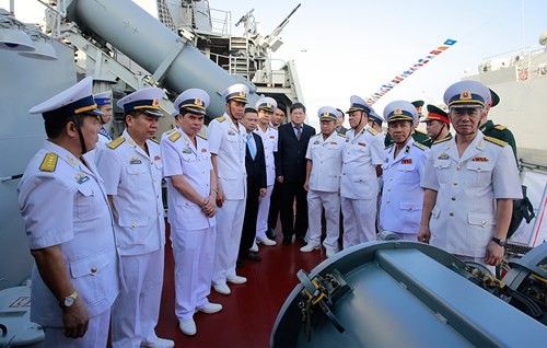  Thượng cờ cặp chiến hạm Gepard Trần Hưng Đạo, Quang Trung ảnh 2