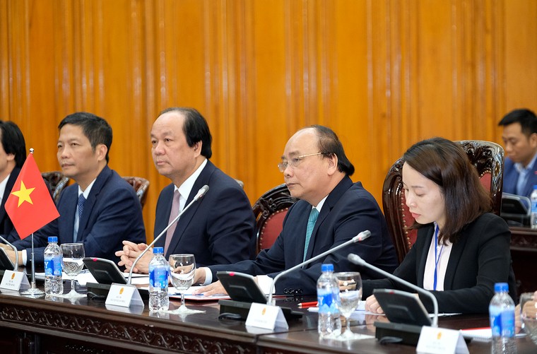  Thủ tướng Nguyễn Xuân Phúc hội kiến Tổng thống Hàn Quốc ảnh 2