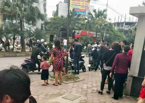 Cháy căn hộ tầng 21 chung cư Văn Khê, Hà Đông ảnh 1