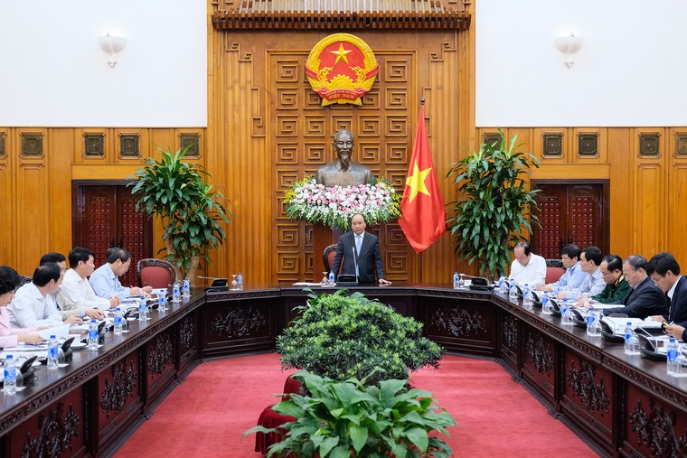  Thủ tướng chủ trì họp về công tác chuẩn bị cho hai Hội nghị đa phương lớn ảnh 1