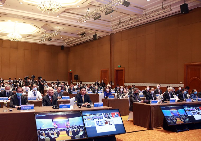 Củng cố năng lực tự cường, vai trò trung tâm và giá trị tồn tại của ASEAN ảnh 1