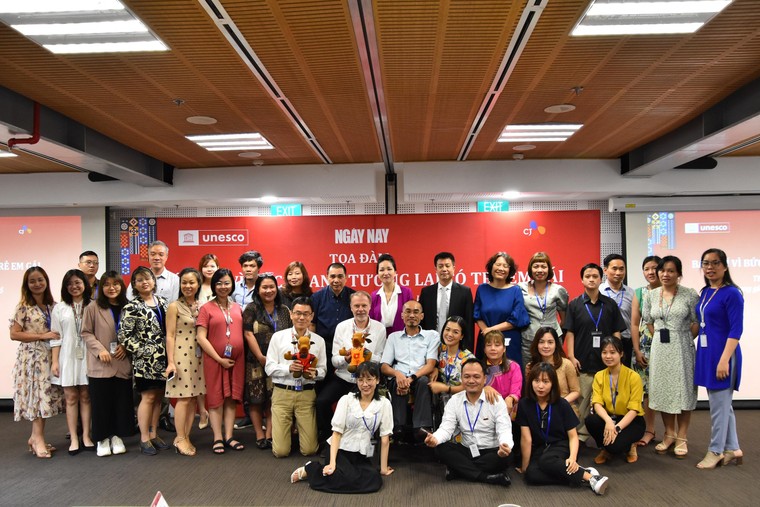 UNESCO tin tưởng báo chí trong việc khắc họa hình ảnh đa chiều tích cực về phụ nữ & trẻ em gái DTTS ảnh 11