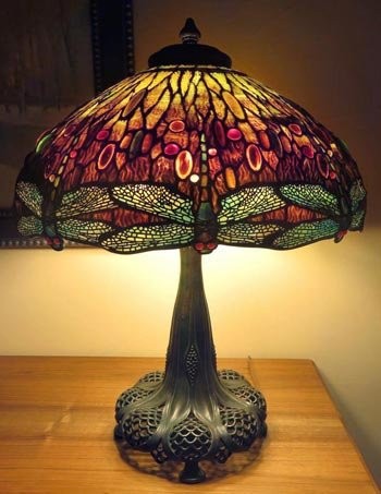Chiếc đèn kính màu Tiffany của Vua Thép Andrew Carnegie ảnh 2
