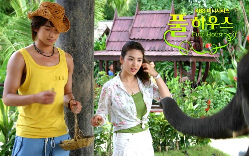 Những vai diễn gây 'bão' của Song Hye Kyo qua 20 năm ảnh 7