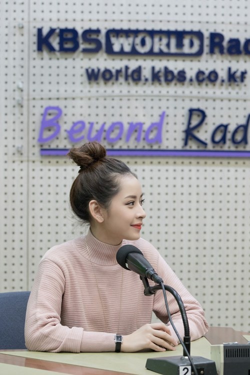 Chi Pu xuất hiện trên đài KBS sau chiến thắng tại Asia Artist Awards 2016 ảnh 3