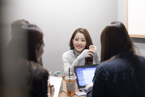 Chi Pu xuất hiện trên đài KBS sau chiến thắng tại Asia Artist Awards 2016 ảnh 5