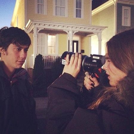 Hậu trường cực đáng yêu của các sao Hollywood ảnh 9