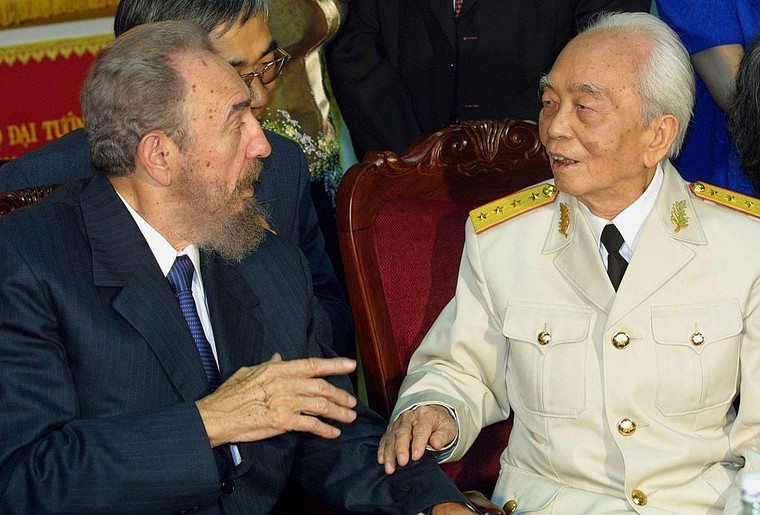Lãnh tụ Fidel Castro và những khoảnh khắc lịch sử ảnh 7