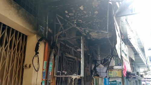 Hiện trường 6 người tử vong trong vụ cháy nhà ảnh 5