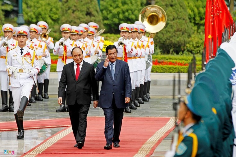 Những chuyến công du VN đáng nhớ của lãnh đạo thế giới 2016 ảnh 10