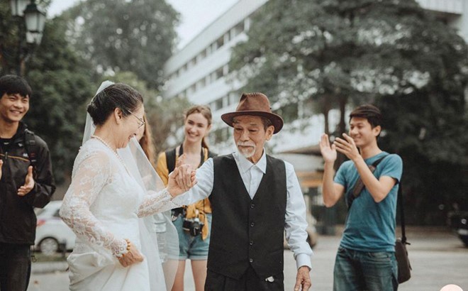 Ảnh cưới 50 năm gây chú ý của nghệ sĩ già Mai Ngọc Căn ảnh 2