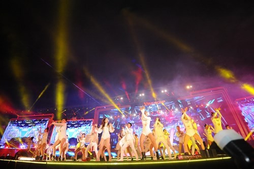 Đại Hỷ Xuân 2017 – Đêm bùng nổ của mọi giác quan ảnh 1