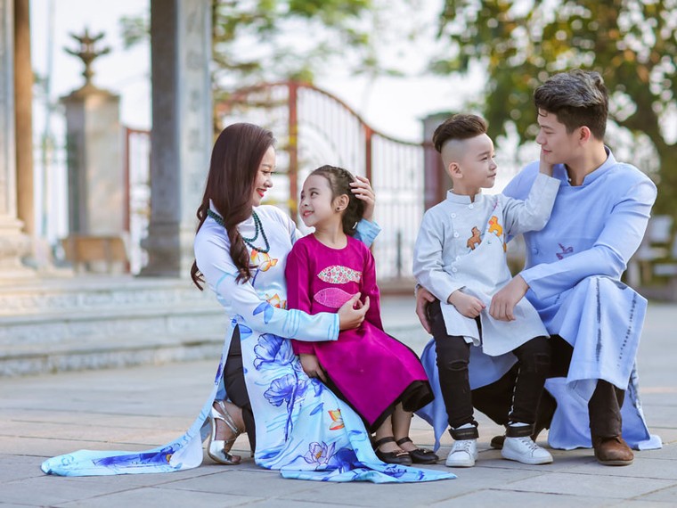 NSƯT Đàm Hàn Giang và ca sỹ Hà Thúy Anh gây sốt với bộ ảnh xuân ảnh 5