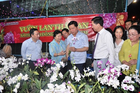 Bí thư Thăng thị sát chợ đầu mối Bình Điền ảnh 1