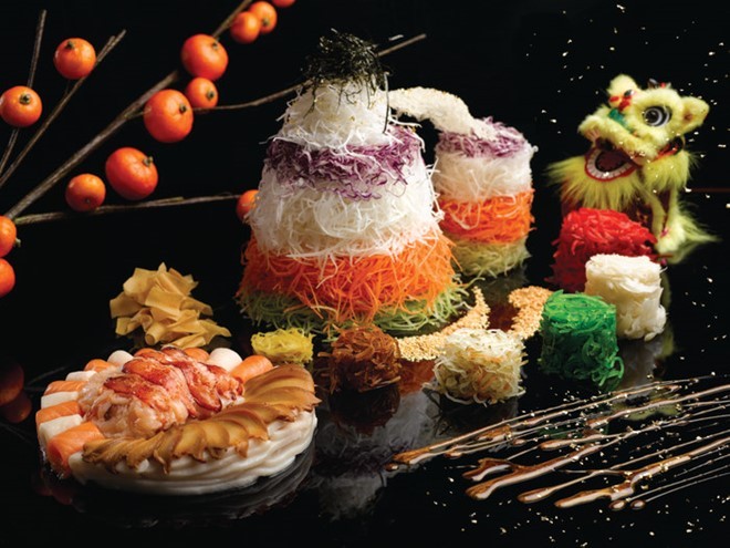 Người châu Á mua sắm, ăn gì đầu năm mới đề cầu tài lộc? ảnh 2