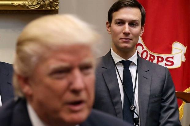 Những nhân vật quyền lực khuấy đảo Nhà Trắng của TT Trump ảnh 3