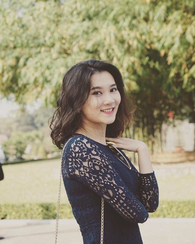 MC mới xinh đẹp của bản tin Thời sự 19h ảnh 1