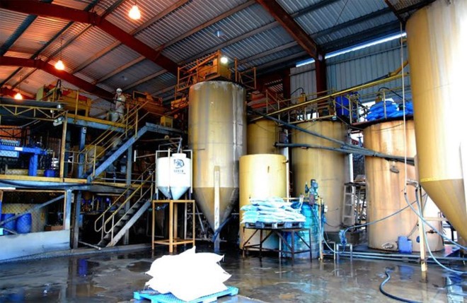 Xin thôi chức chủ tịch, đi đòi nợ đại gia vàng nước ngoài ảnh 1