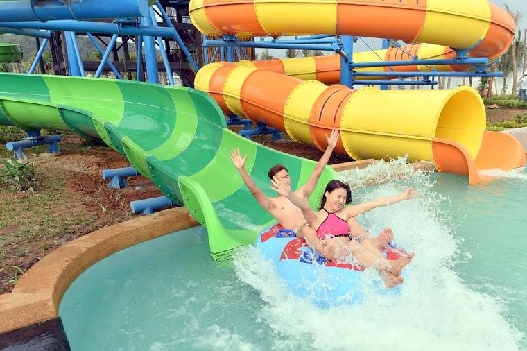 Khai trương Typhoon Water Park: Công viên nước hiện đại nhất Đông Nam Á ảnh 1
