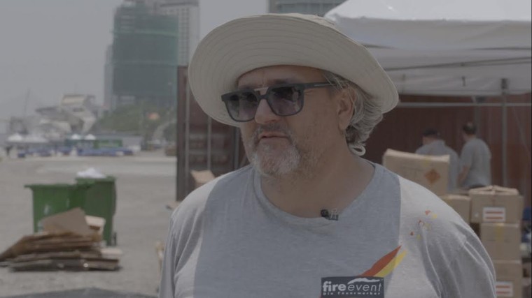 DIFF 2017 khai mạc ấn tượng với màn pháo hoa đẹp như mơ của đội Áo ảnh 1