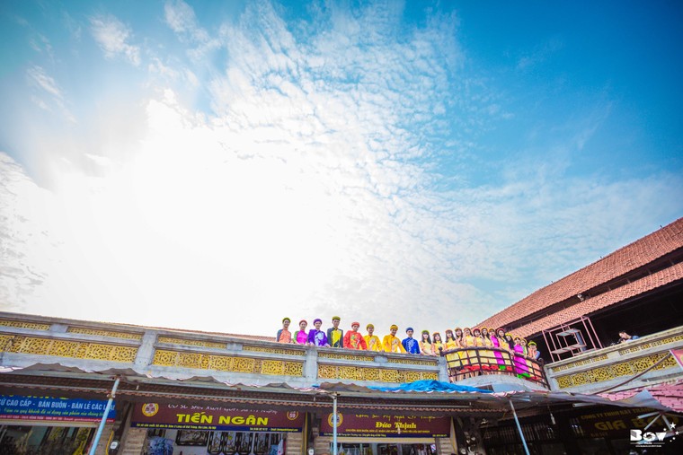 Bộ ảnh kỷ yếu thể hiện tình yêu quê hương đất nước ảnh 6