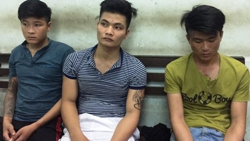 Bắt nhóm đánh chết người vì giành bạn gái tại khu Ao Đôi ảnh 1