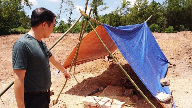 TT-Huế quyết di dời mộ vợ vua Tự Đức để làm bãi đỗ xe ảnh 1