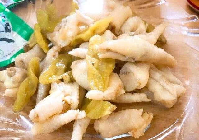 Chân gà muối Trung Quốc 9 tháng không hỏng tràn 'chợ mạng' ảnh 1