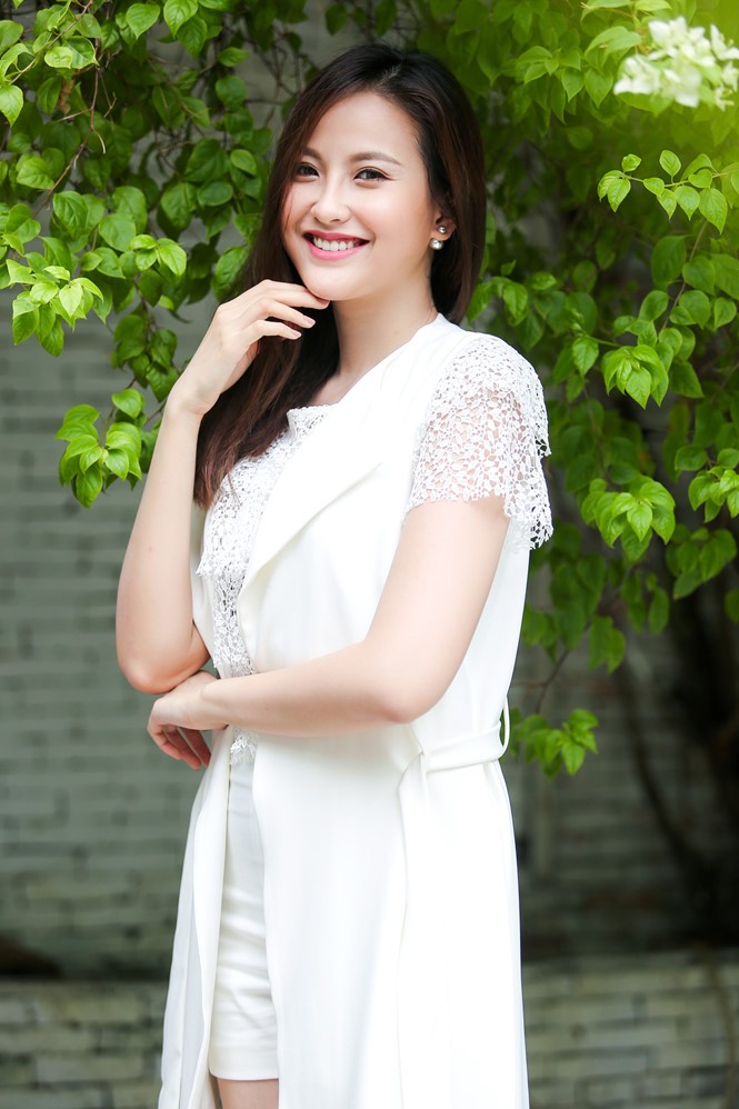 Hoa khôi Khánh Ngân nói giá cát xê sau khi đoạt á quân The Face ảnh 2