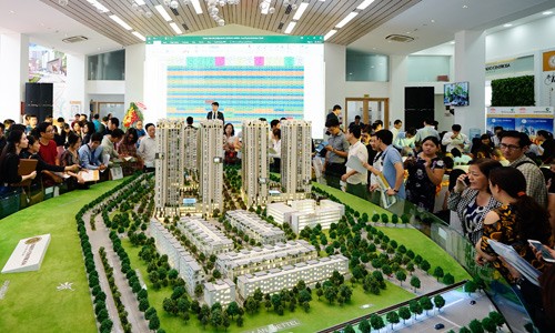 Nhà giàu Sài Gòn chi nửa tỷ đồng mua một chỗ đỗ ôtô ảnh 1