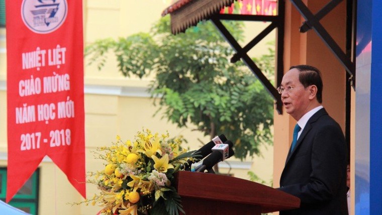 Chủ tịch nước Trần Đại Quang dự lễ khai giảng ở Trường Trưng Vương ảnh 2