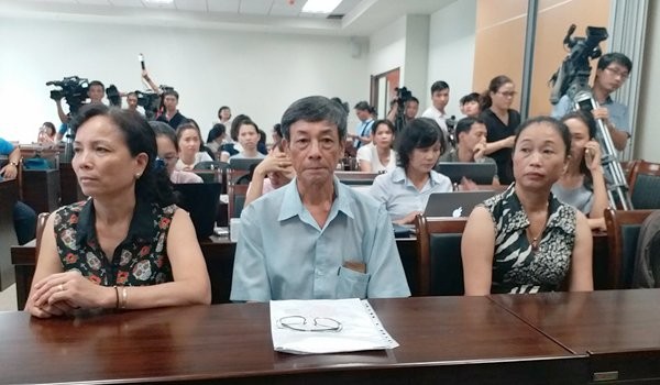 Vụ bé trai 1 tuổi bị bạo hành: Nội ngoại không biết có cháu ảnh 1