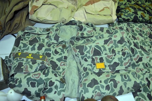 Bắt giữ du khách Đài Loan vận chuyển đồ quân dụng tại sân bay Tân Sơn Nhất ảnh 2