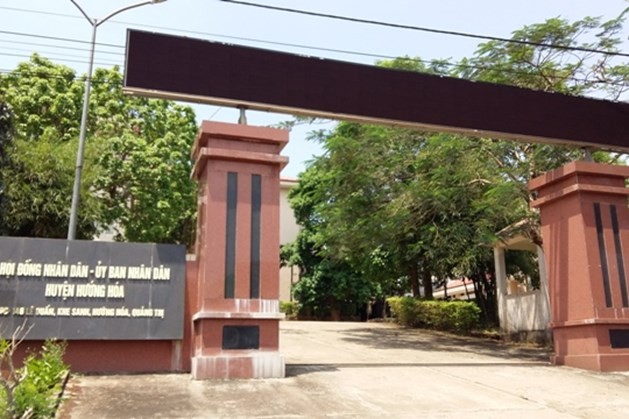 Quảng Trị: Phó ban chỉ huy phòng chống bão lũ huyện đi "giao lưu" trước thềm bão số 10 ảnh 1