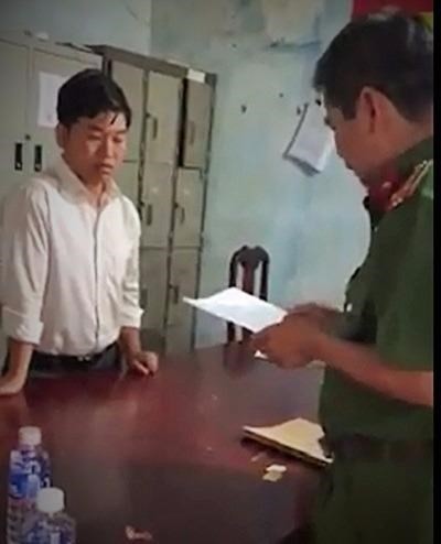 Đăk Lắk: Bắt tạm giam phó chủ tịch xã nhận tiền chạy việc ảnh 2