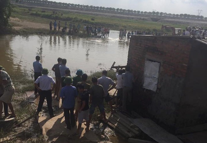 Đạp xe đi câu cá, 5 em nhỏ tử vong do đuối nước ảnh 1