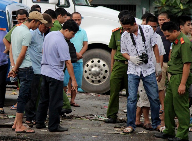 Mâu thuẫn trên bàn nhậu, tài xế dùng dao đâm chết đồng nghiệp ảnh 1