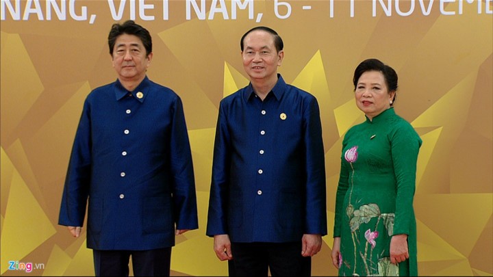 APEC 2017: Chủ tịch nước Trần Đại Quang chủ trì tiệc thiết đãi các lãnh đạo quốc tế ảnh 5