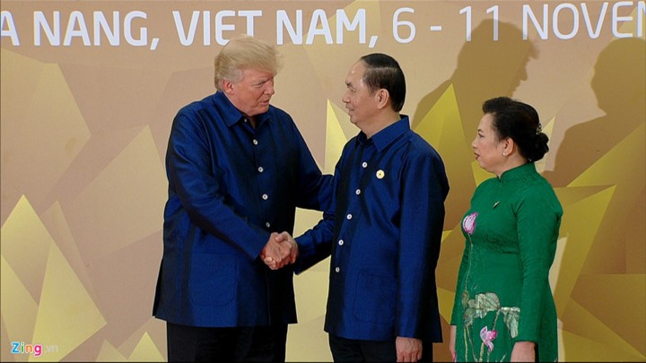APEC 2017: Chủ tịch nước Trần Đại Quang chủ trì tiệc thiết đãi các lãnh đạo quốc tế ảnh 2