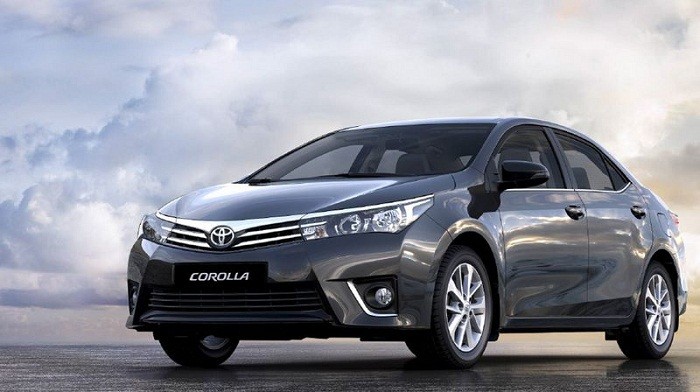 Toyota và Mazda thi nhau giảm giá dịp cuối năm ảnh 1
