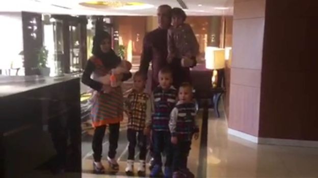 Những đứa con rơi của IS ảnh 1