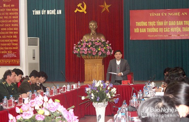 Bí thư tỉnh ủy Nghệ An: Nghiêm cấm cán bộ biếu xén quà Tết lãnh đạo cấp trên ảnh 1