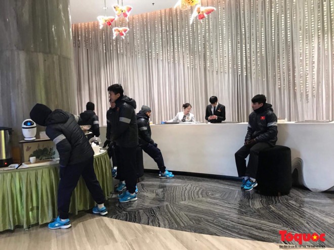 Toàn đội U23 Việt Nam sẵn sàng cho trận chung kết bất chấp mưa tuyết ảnh 1