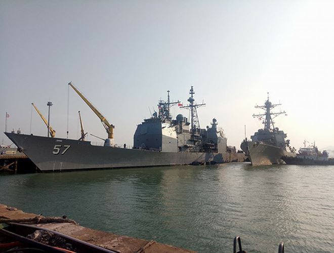 Chùm ảnh: Ngày đầu tiên của thủy thủ đoàn USS Carl Vinson tại Đà Nẵng ảnh 7