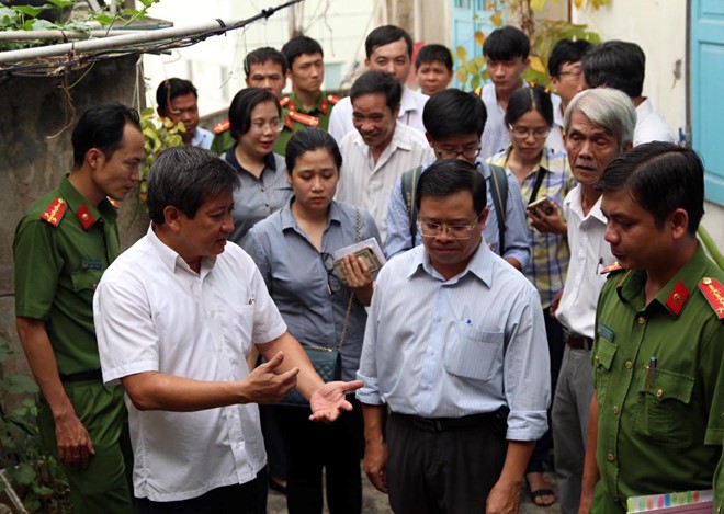 Ông Đoàn Ngọc Hải kiểm tra hệ thống PCCC quận 1: 'Còn bất hợp lý thì dẹp, không ngại va chạm' ảnh 2