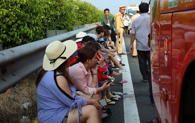 Hiểm họa khôn lường ẩn sau làn khói trên cao tốc Long Thành-Dầu Giây ảnh 5