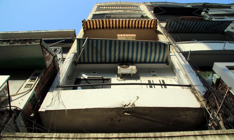 Ông Đoàn Ngọc Hải kiểm tra hệ thống PCCC quận 1: Từ nhắc nhở cho đến xử phạt, cưỡng chế ảnh 1