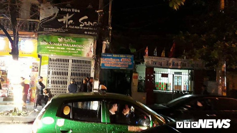 Toàn cảnh vụ khám xét nhà riêng cựu trung tướng Phan Văn Vĩnh ảnh 4